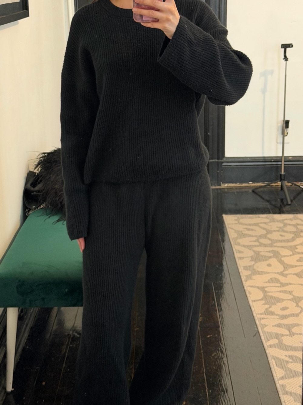 GAP Black Ribbed Wide-Leg Knit Pants - Women